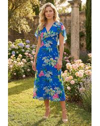 Roman - Floral Chiffon Back Cape Dress - Lyst