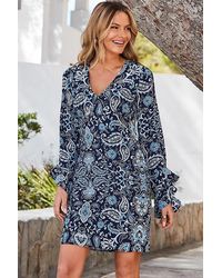 Sosandar - Paisley Print Ruffle Sleeve Shift Dress - Lyst