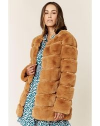 Gini London - Diagonal Cut Faux Fur Long Sleeve Jacket - Lyst