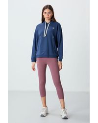 TOMMY LIFE - High-Waist Capri Leggings - Lyst