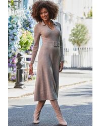 Sosandar - Taupe Knitted Belted Midi Dress - Lyst