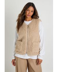Boohoo - Textured Faux Fur Gilet - Lyst