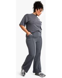Boohoo - Basics Plus Flare Leg Tailored Trouser - Lyst