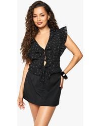 Boohoo - Ruffle Floral Print Tie Front Blouse - Lyst