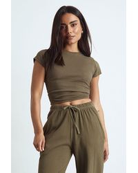 Boohoo - Basic Rib Short Sleeve Fitted Top - Lyst