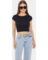 Hiccup - Basic Round Neck Short Sleeve Cropped Top - Lyst