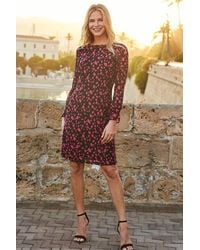 Sosandar - Bold Print Fluted Cuff Shift Dress - Lyst