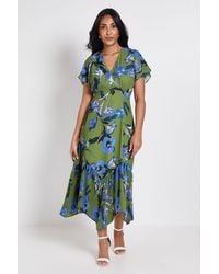 Wallis - Petite Floral Button Through Pleated Hem Midi Dress - Lyst