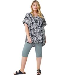 Roman Curve - Knee Length Elastic Waist Stretch Shorts - Lyst