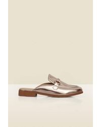 Sosandar - Champagne Snaffle Trim Mule Loafer - Lyst