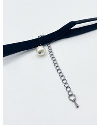 SVNX - Faux Velvet Choker Necklace With Pearl Charm - Lyst