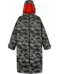Regatta - Adult Camo Changing Robe - Lyst