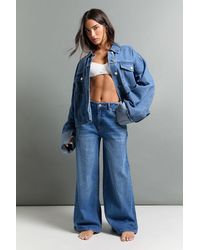Boohoo - The Petite Mid Waist Wide Leg Jean - Lyst