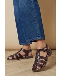 Oasis - Cassiopeia Faux Leather Closed Toe Fisherman Flat Shoes - Lyst