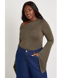 Boohoo - Plus Flared Angel Sleeve Off The Shoulder Draped Top - Lyst