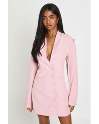 Boohoo - Tailored Shoulder Pad Deep V Neck Button Down Blazer Dress - Lyst