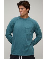 BoohooMAN - Essential Washed Regular Fit Raglan Long Sleeve Front Pocket T-Shirt - Lyst