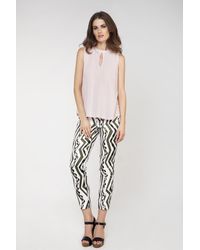 Conquista - Sleeveless Poplin Blouse - Lyst