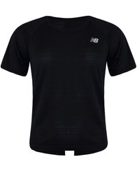 New Balance - Short Sleeve Round Neck Total Performance T-Shirt Wt03154 Bk - Lyst