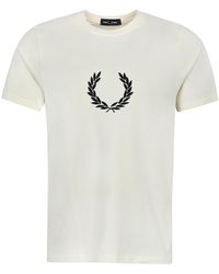 Fred Perry - Textured Laurel Wreath T-Shirt Ecru - Lyst