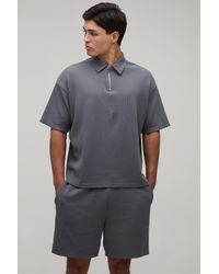 BoohooMAN - Oversized Boxy Waffle Zip Neck Polo & Baggy Shorts Set - Lyst