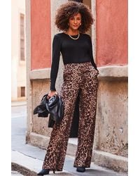 Sosandar - Leopard Print Wide Leg Trouser - Lyst
