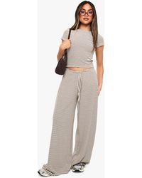 Boohoo - Striped Mid Rise Wide Leg Trouser - Lyst