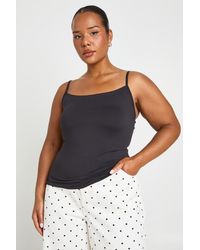 Boohoo - Plus Second Skin Strappy Square Neck Vest Top - Lyst