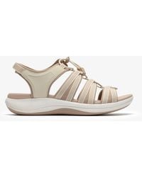 Clarks - Mira Mabel Cream Sandals - Lyst