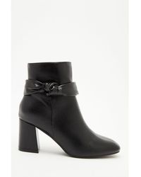 Quiz - Faux Leather Knot Heeled Ankle Boots - Lyst