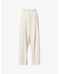 Atelier Ninety Five - The Barrel Pleated Woven Trousers - Lyst