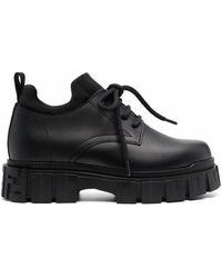 Fendi - Force Lug-Sole Leather Derby Shoes - Lyst