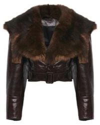 Chloé - Cropped Belted Shearling-Trimmed Glossed-Leather Jacket - Lyst