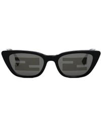 Fendi - Eyewear Cat-Eye Frame Sunglasses - Lyst