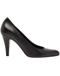 The Row - Solid Leather Pumps - Lyst