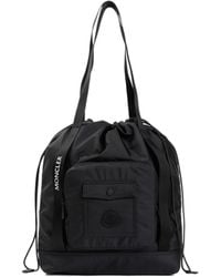 Moncler - Logo Patch Zip-Up Shoulder Bag - Lyst