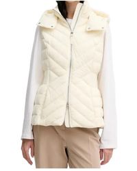 Mackage - Hoshi Quilted Hooded Gilet - Lyst
