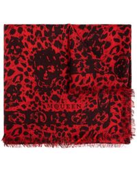 McQueen - Leopard Printed Fringed-Edge Scarf - Lyst