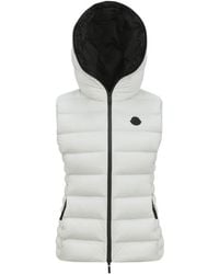 Moncler - Barraux Logo Patch Down Gilet - Lyst