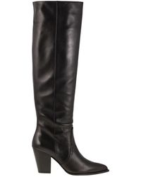 Stuart Weitzman - Round-Toed Boots - Lyst