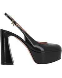 Gianvito Rossi - Bessie Round Toe Platform Pumps - Lyst