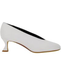 Moschino - Round Toe Pumps - Lyst
