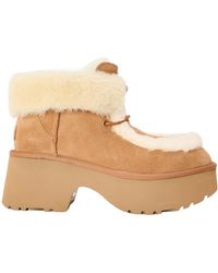 UGG - Solid Color Snug Boots - Lyst