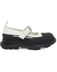 McQueen - 45Mm Buckle-Strap Leather Pumps - Lyst