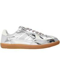 Alohas - Minimalist Versatile Lowtop Shoes - Lyst
