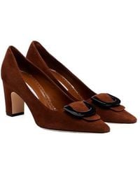 Manolo Blahnik - Solid Color Suede Pumps - Lyst