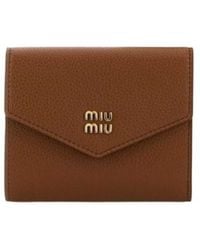 Miu Miu - Logo Plaque Compact Wallet - Lyst