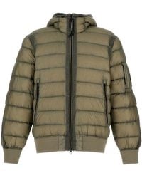 C.P. Company - Lens Detail Puffer Jacket - Lyst