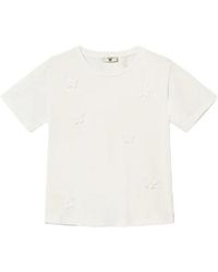 Twinset - Floral-Appliqué T-Shirt - Lyst