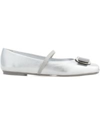 Ferragamo - Ferragamo Slip-On Flat Shoes - Lyst
